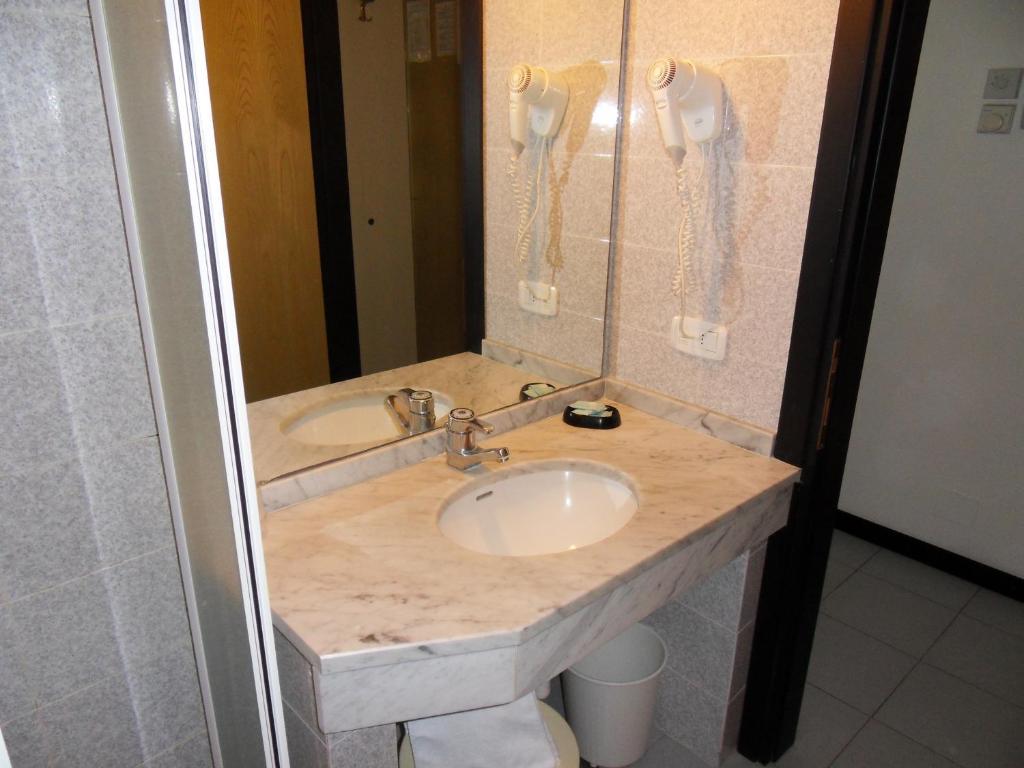 קסטליונה דלה פסקאיה Hotel Aurora חדר תמונה